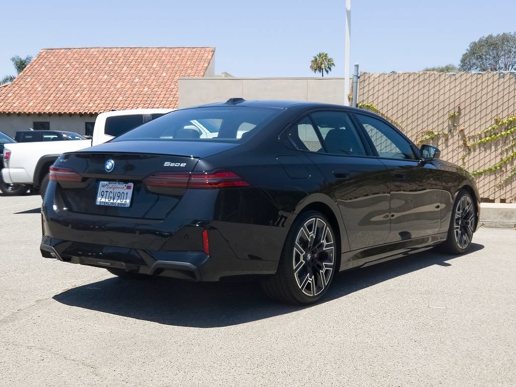 Used 2026 BMW 550e xDrive w/ Premium Package AWD/4WD image 26