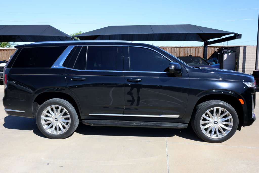 Used 2024 Cadillac Escalade Premium Luxury w/ LPO, Floor Liner Package AWD/4WD image 4