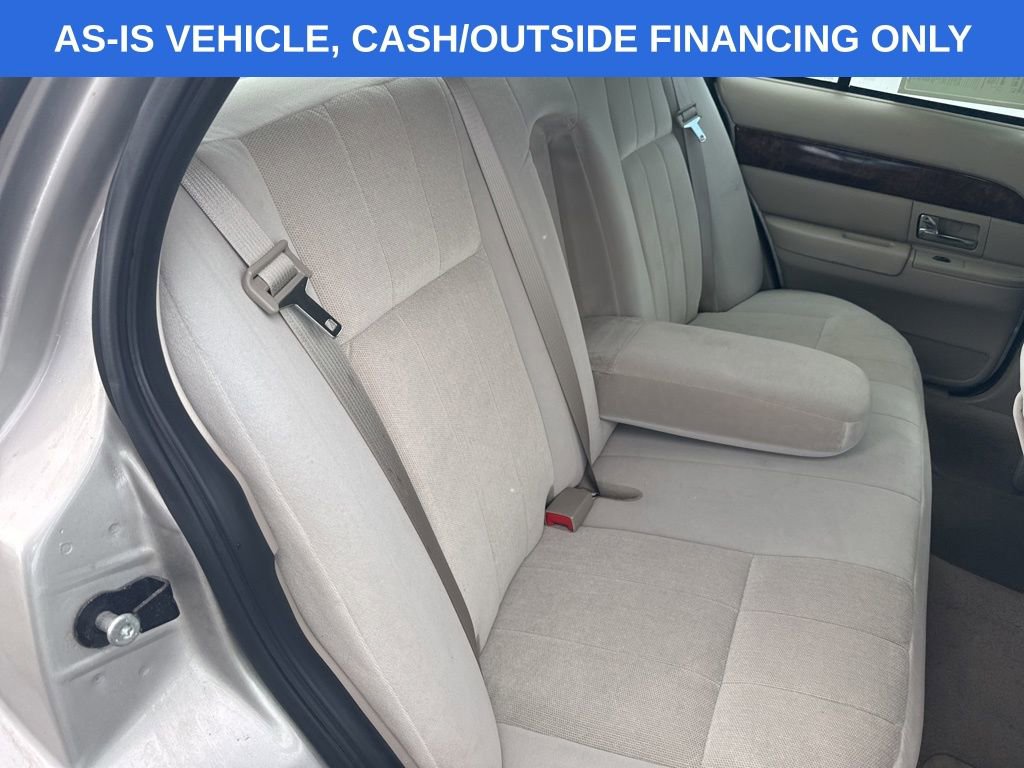 Used 2008 Mercury Grand Marquis GS image 25