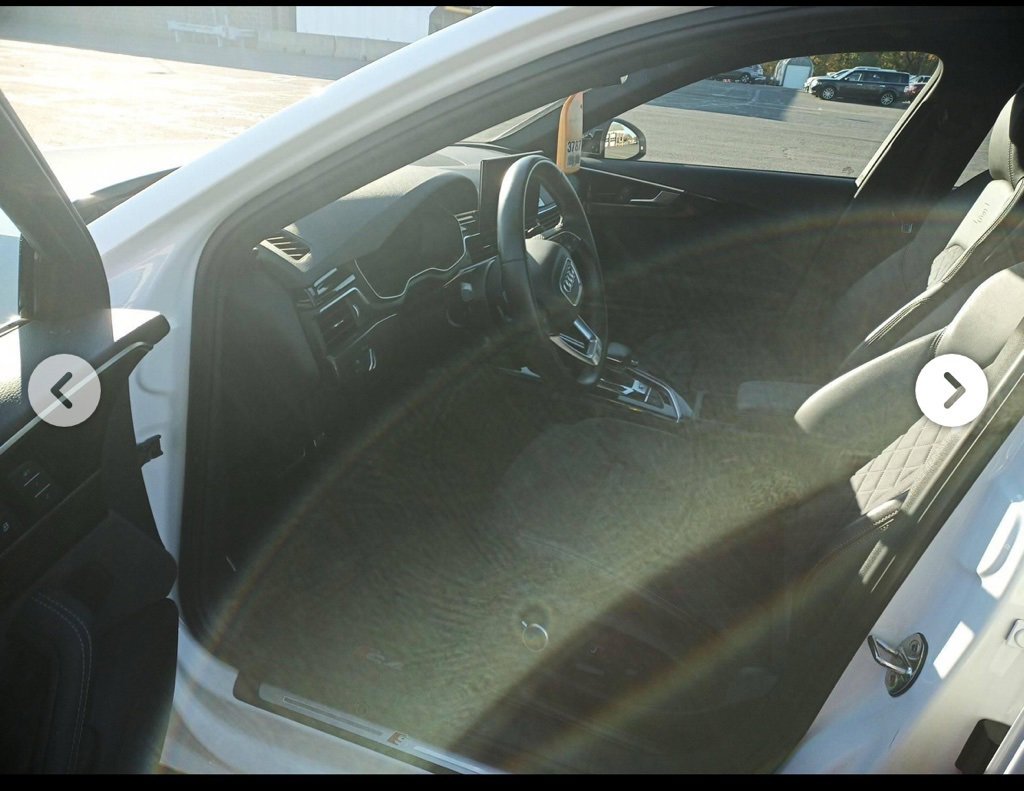 Used 2023 Audi S4 Premium Plus w/ Premium Plus Package image 9