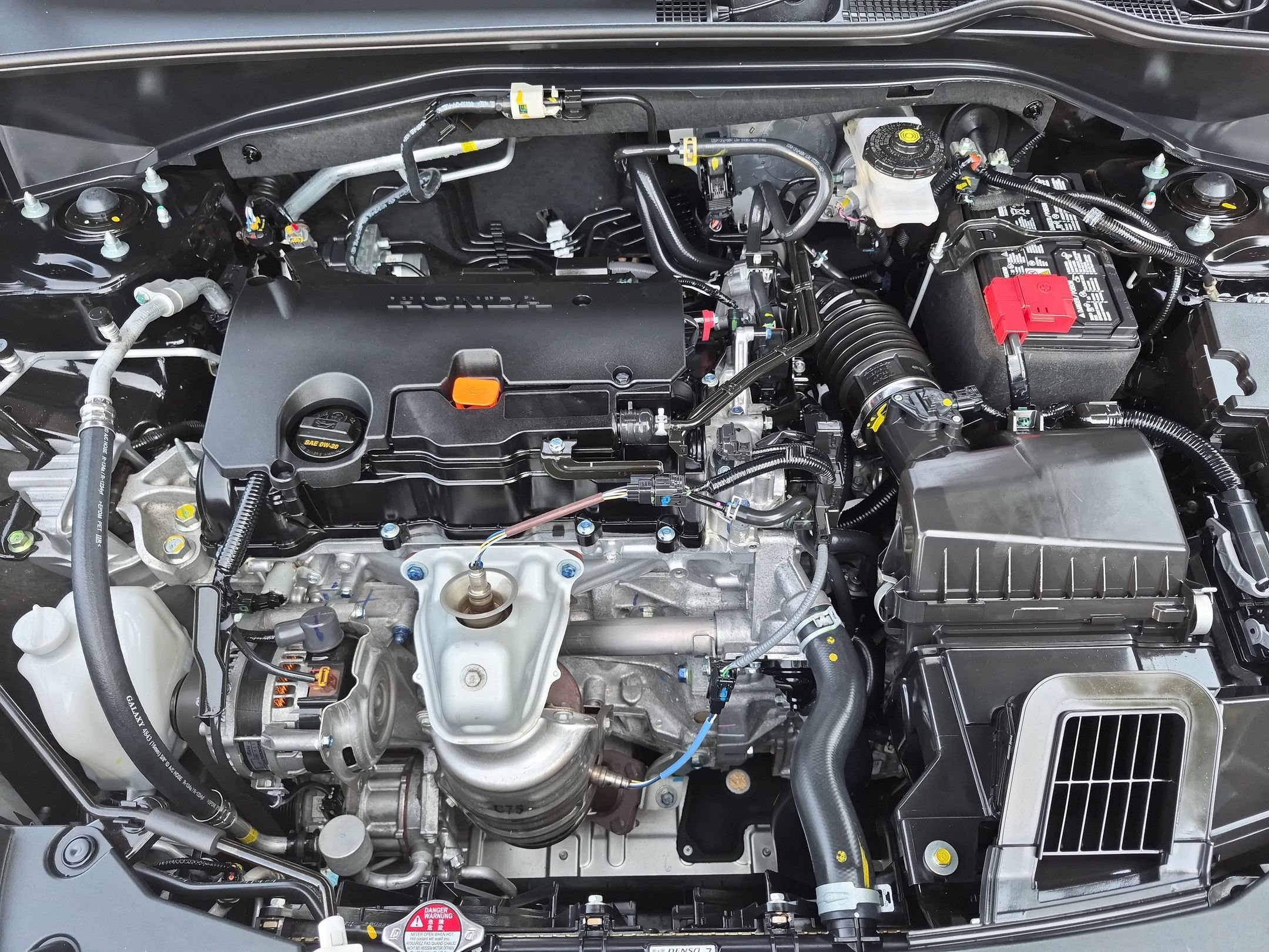 Certified 2025 Honda HR-V Sport image 32
