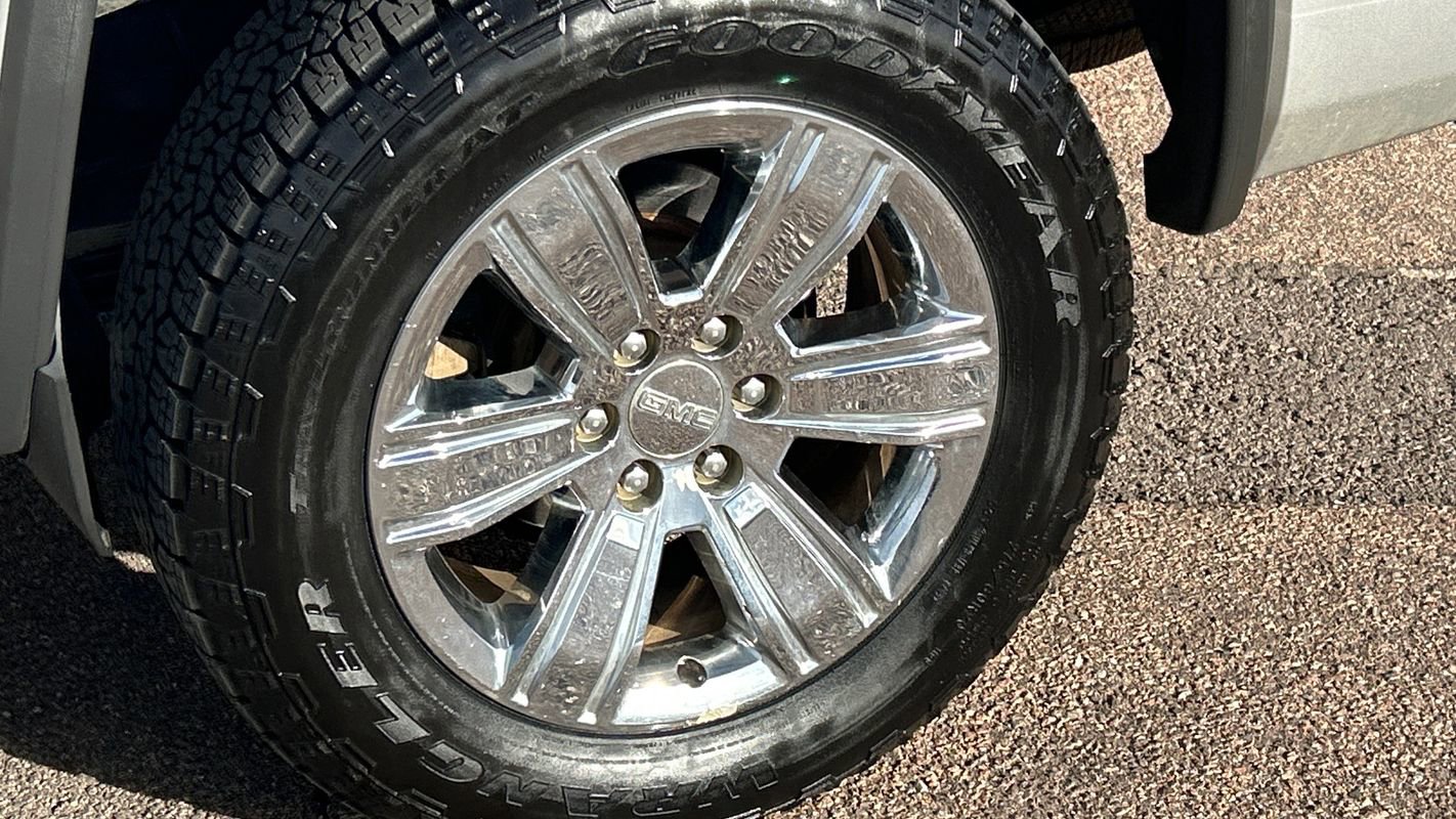 Used 2018 GMC Sierra 1500 SLT image 14