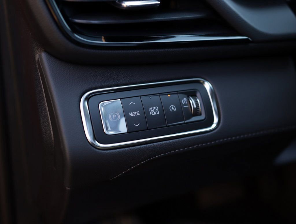 New 2026 Buick Enclave Avenir w/ Super Cruise Package image 10