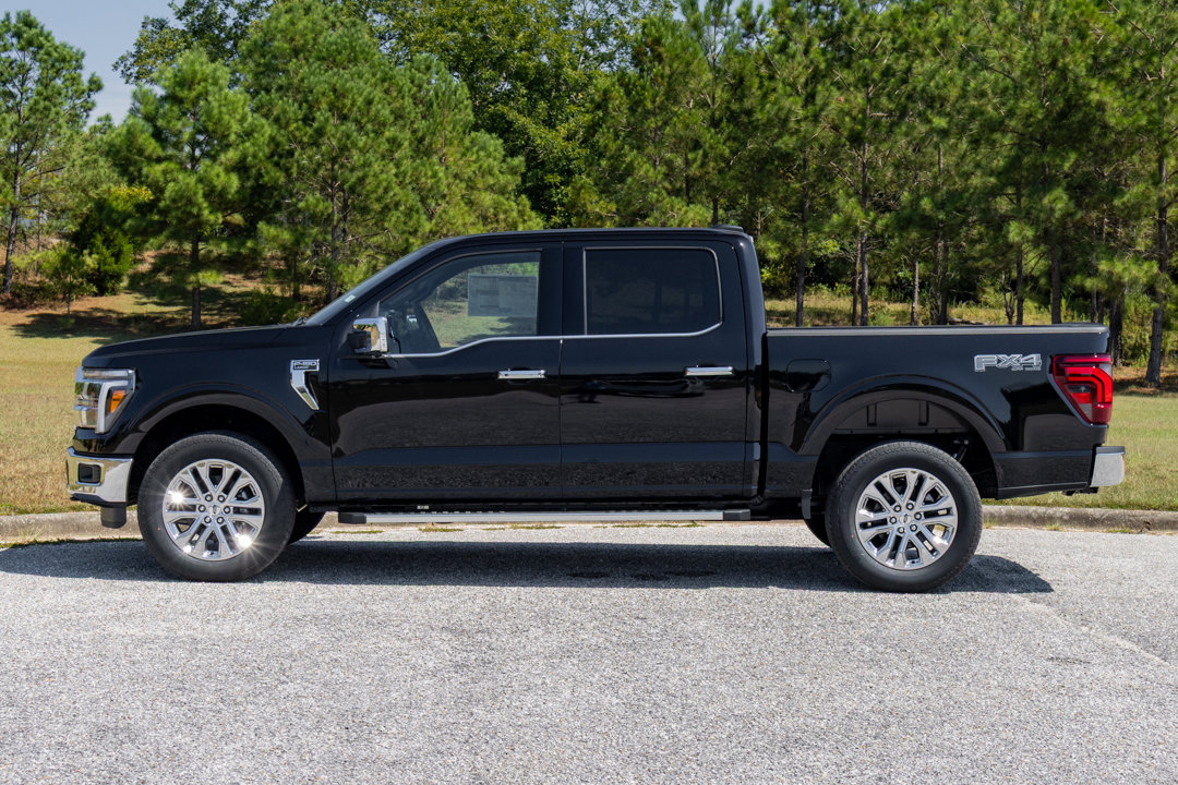 New 2025 Ford F150 Lariat w/ Equipment Group 501A Mid image 8