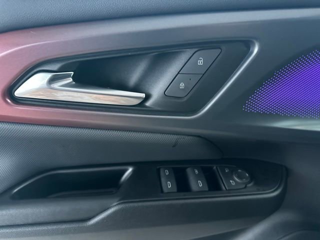 Certified 2024 Chevrolet Equinox EV RS image 26