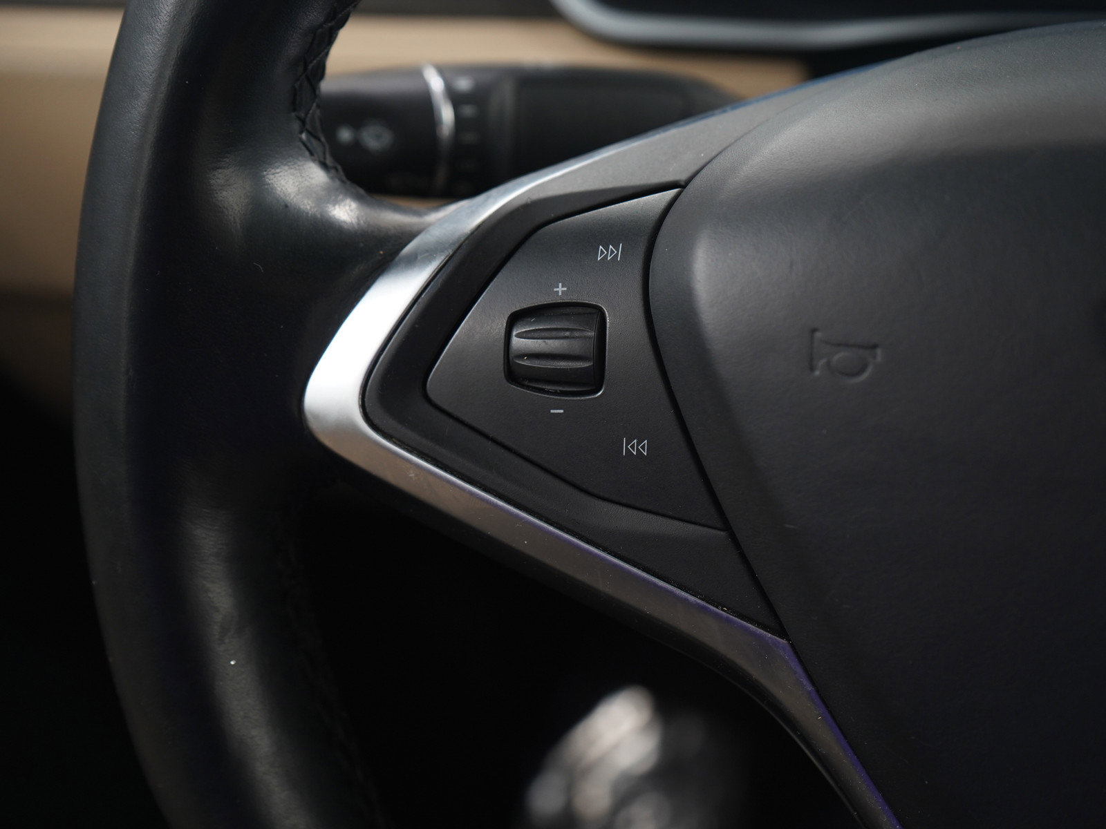 Used 2016 Tesla Model X Performance image 29