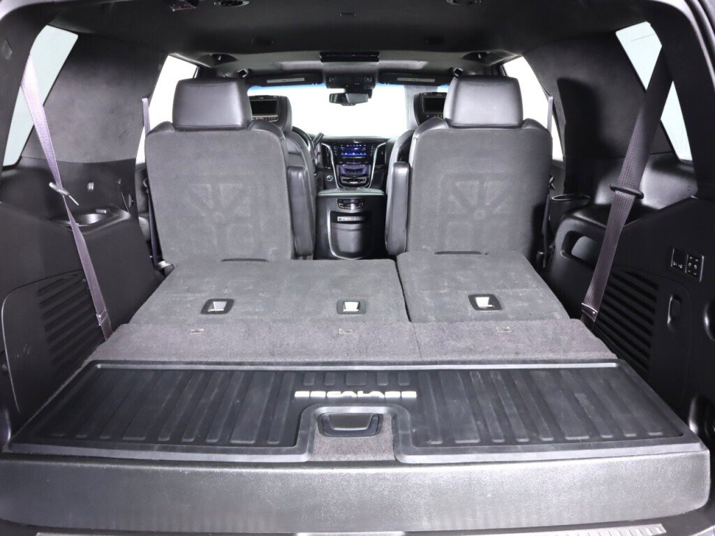 Used 2016 Cadillac Escalade Platinum AWD/4WD image 43