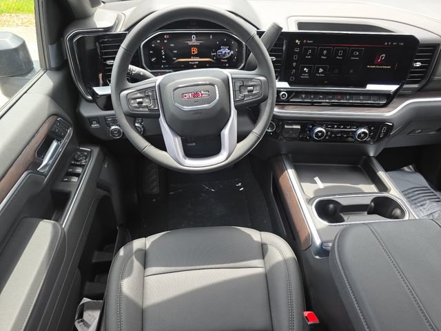 New 2026 GMC Sierra 3500 SLT w/ SLT Premium Package AWD/4WD image 3