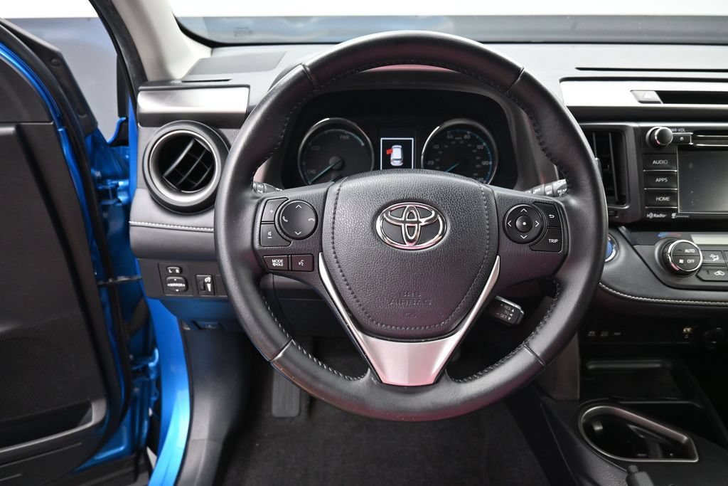 Certified 2016 Toyota RAV4 XLE AWD/4WD image 16