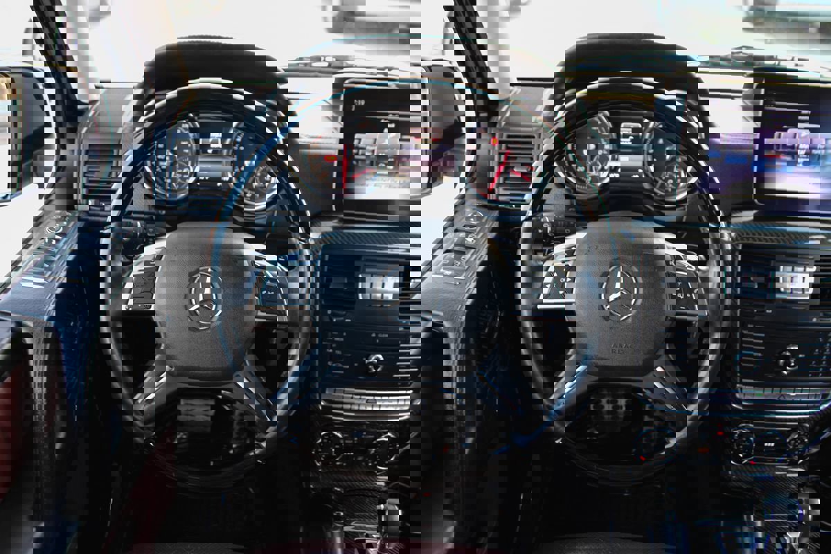 Used 2018 Mercedes-Benz G 550 w/ Night Package image 27