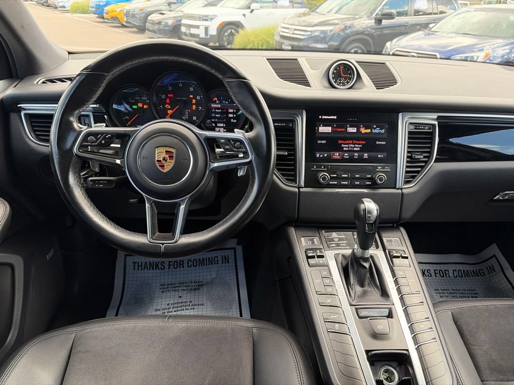 Used 2017 Porsche Macan AWD/4WD image 22