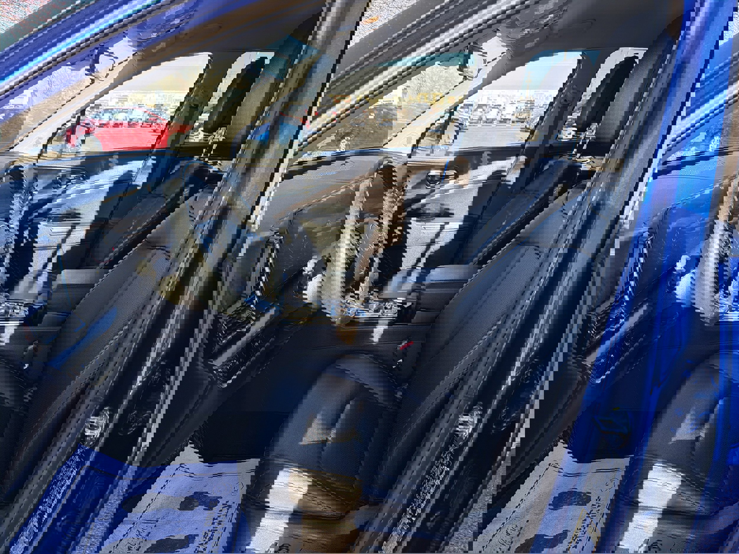 Used 2023 Kia Sportage EX image 11