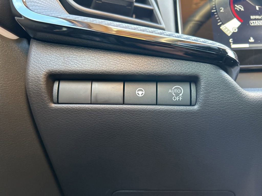 New 2026 Nissan Kicks SR FWD image 29
