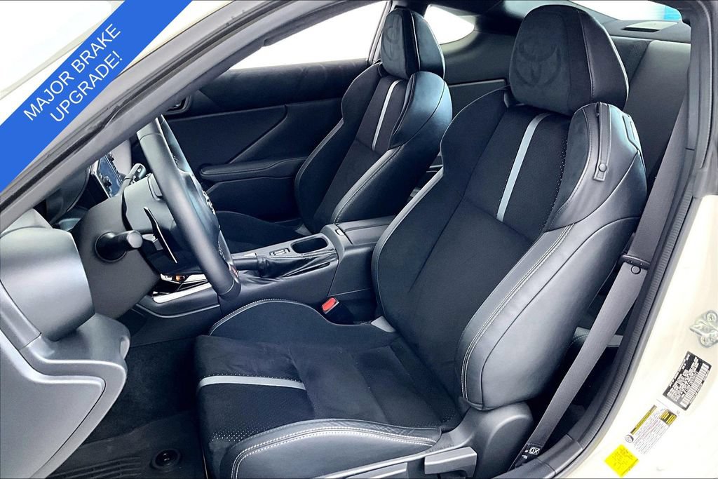 Used 2023 Toyota GR86 Premium w/ ALL Weather Mat Package (TMS) RWD image 34