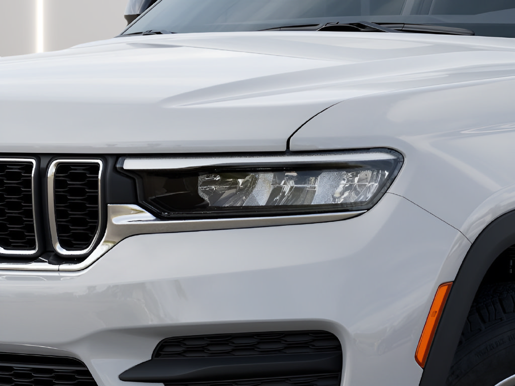 New 2026 Jeep Grand Cherokee Laredo X AWD/4WD image 10