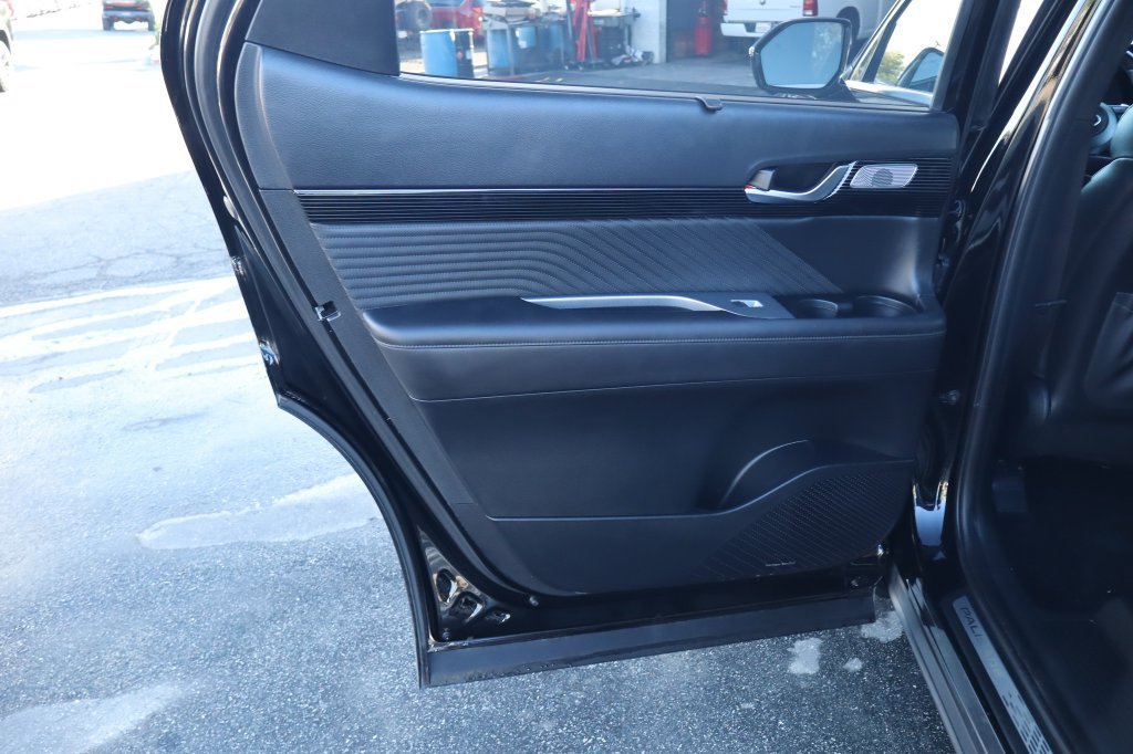 Used 2023 Hyundai Palisade Calligraphy FWD image 36