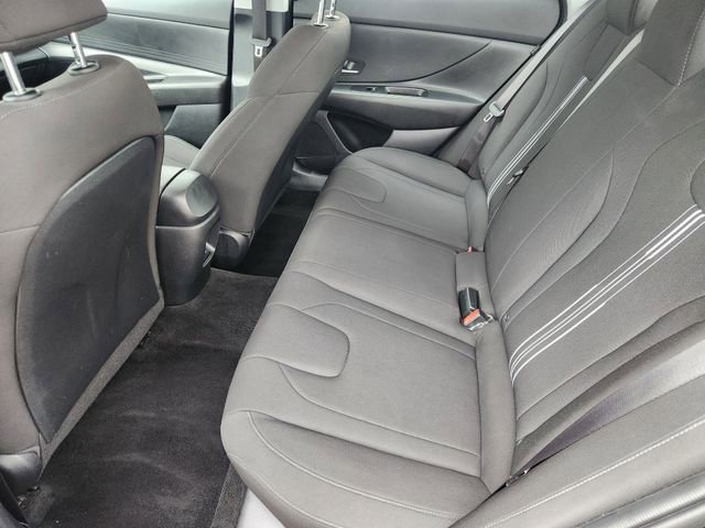 Used 2024 Hyundai Elantra SEL image 27