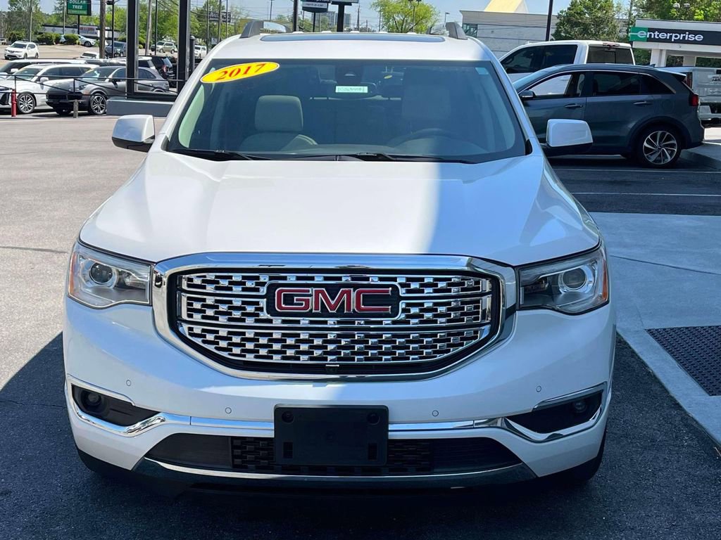 Used 2017 GMC Acadia Denali w/ Technology Package image 8