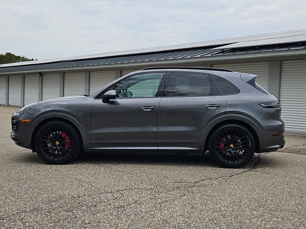 Certified 2021 Porsche Cayenne GTS AWD/4WD image 2