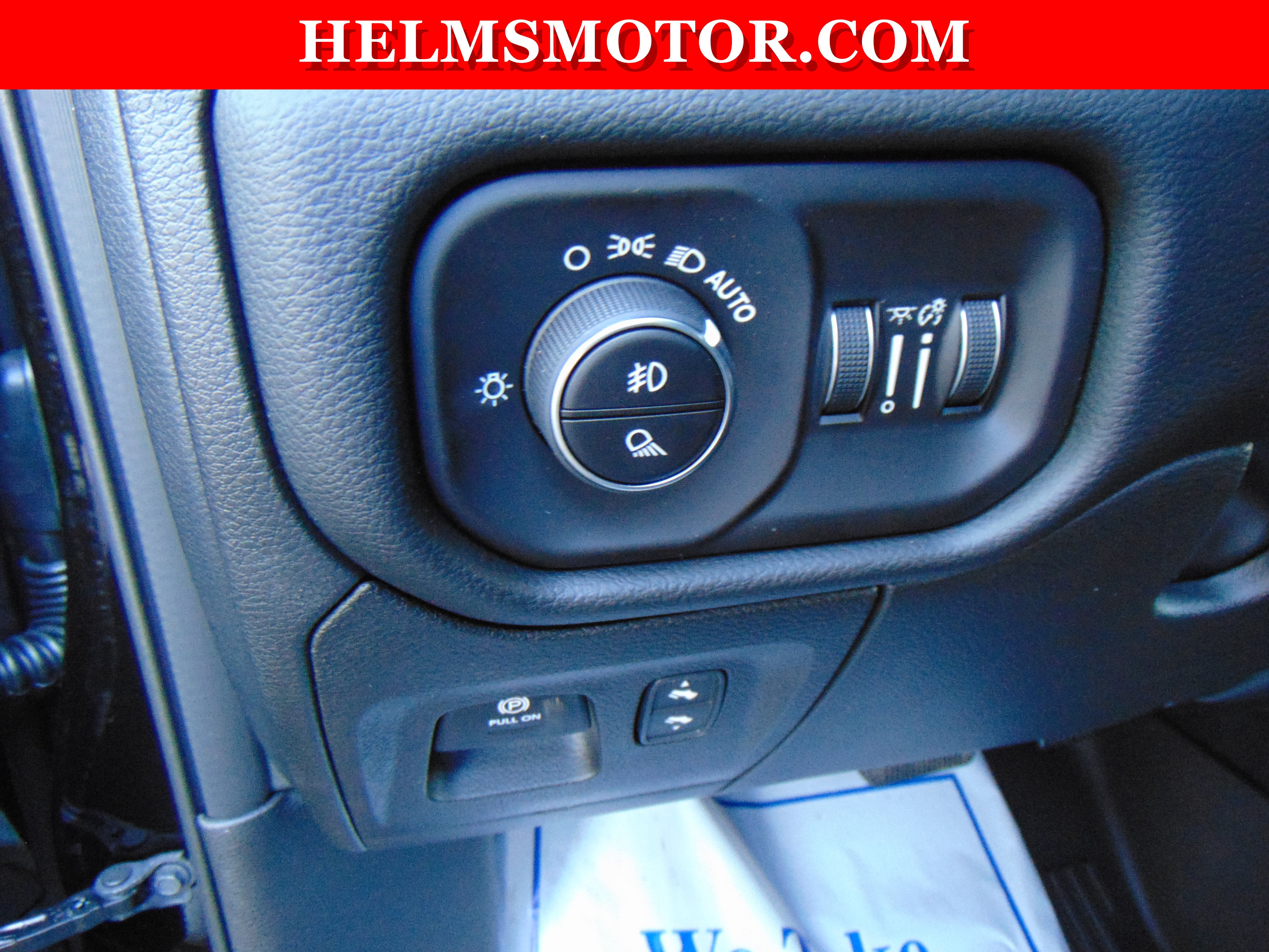 New 2026 RAM 1500 Laramie w/ Night Edition AWD/4WD image 30
