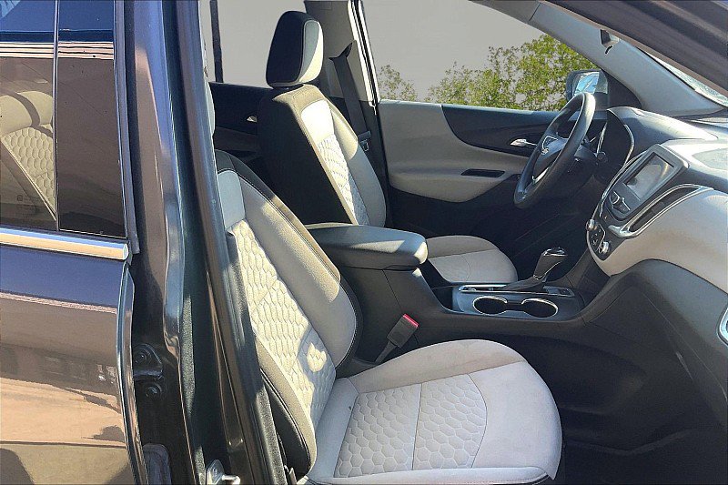 Used 2020 Chevrolet Equinox LT w/ LPO, Floor Liner Package AWD/4WD image 28