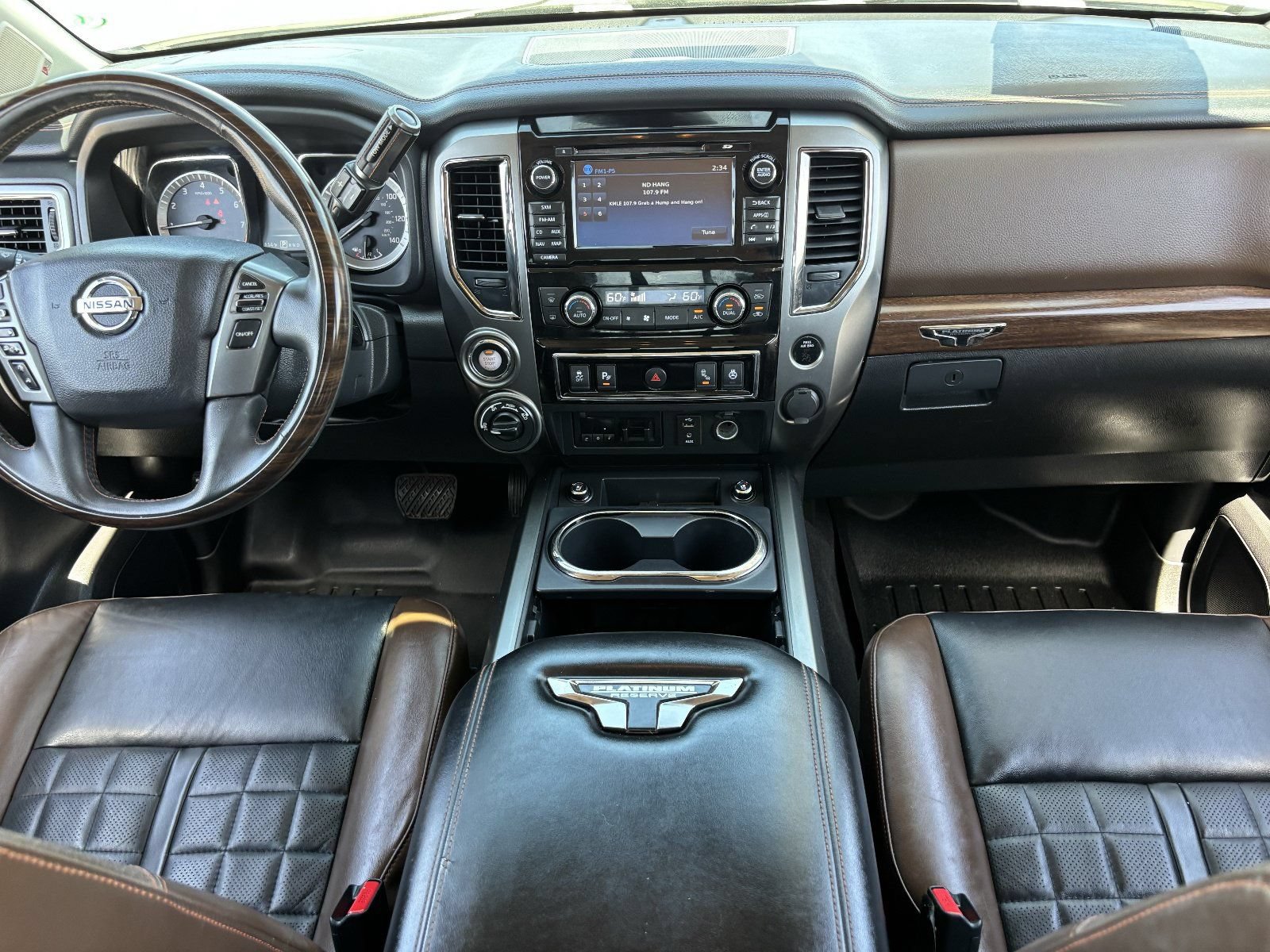 Used 2018 Nissan Titan Platinum Reserve w/ Platinum Utility Package AWD/4WD image 16