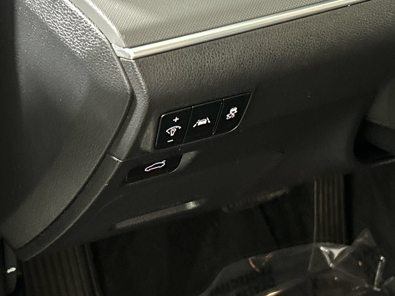 Used 2022 Kia K5 LXS FWD image 13