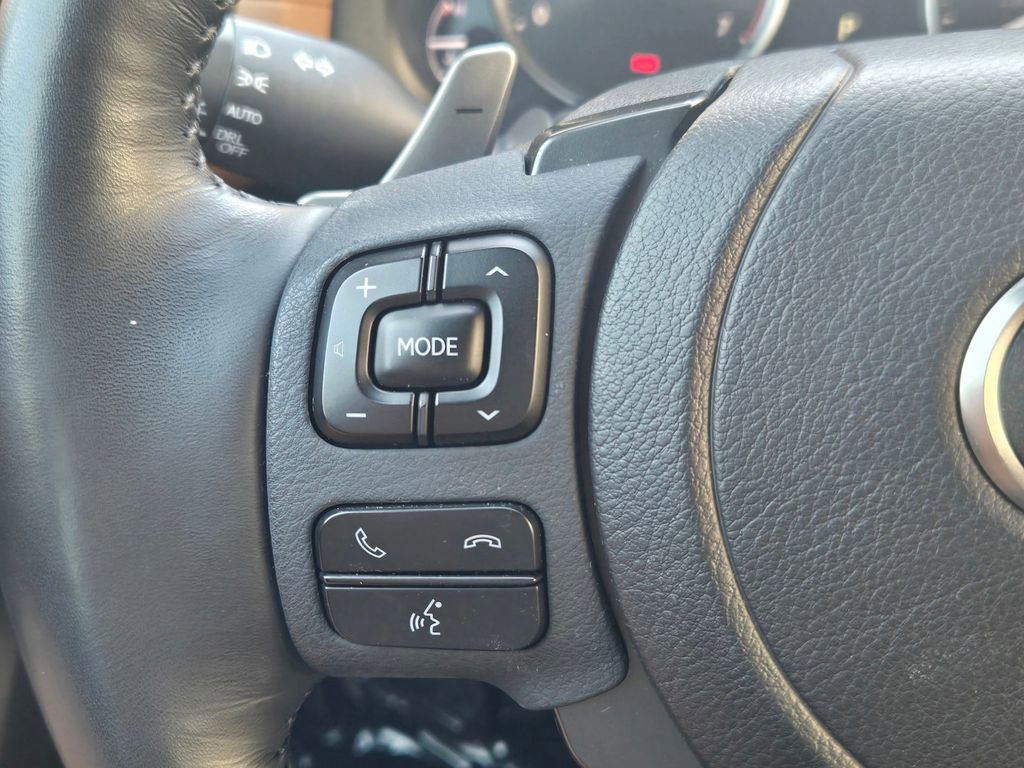 Used 2023 Lexus IS 300 w/ Premium Package image 21