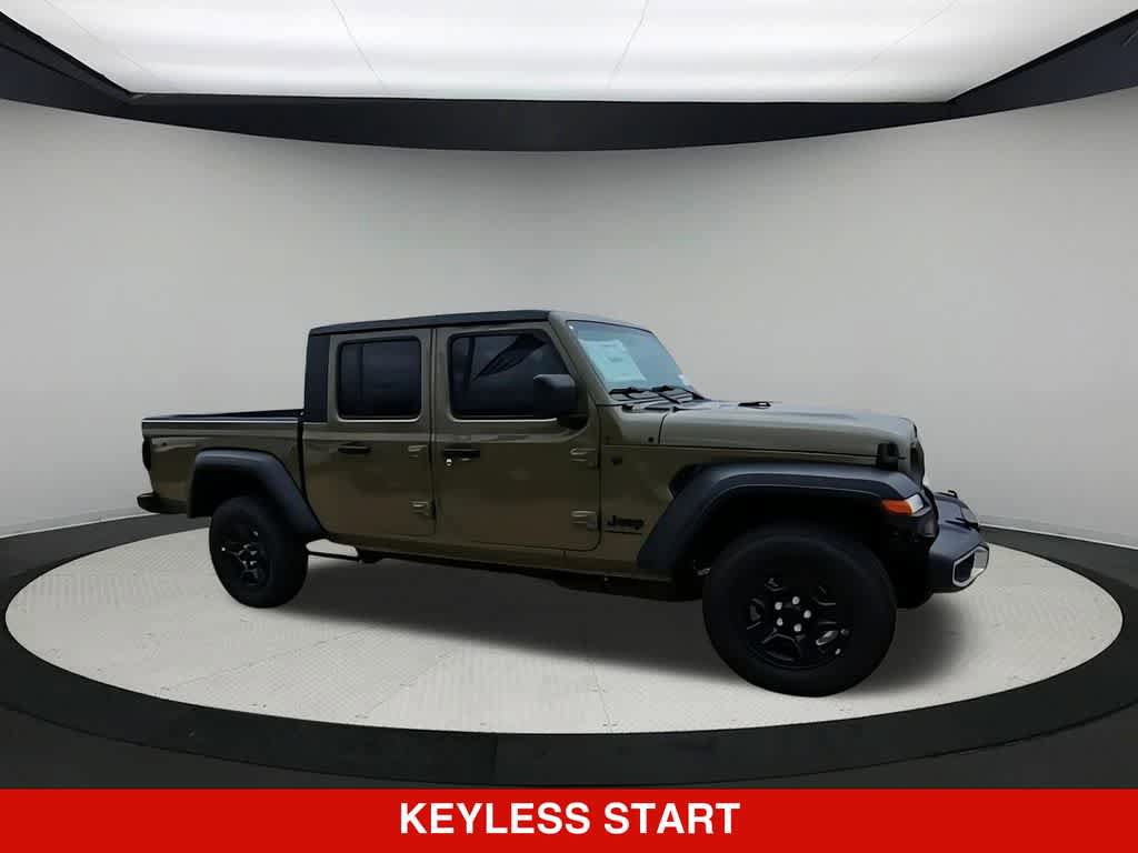 New 2026 Jeep Gladiator Sport AWD/4WD image 2