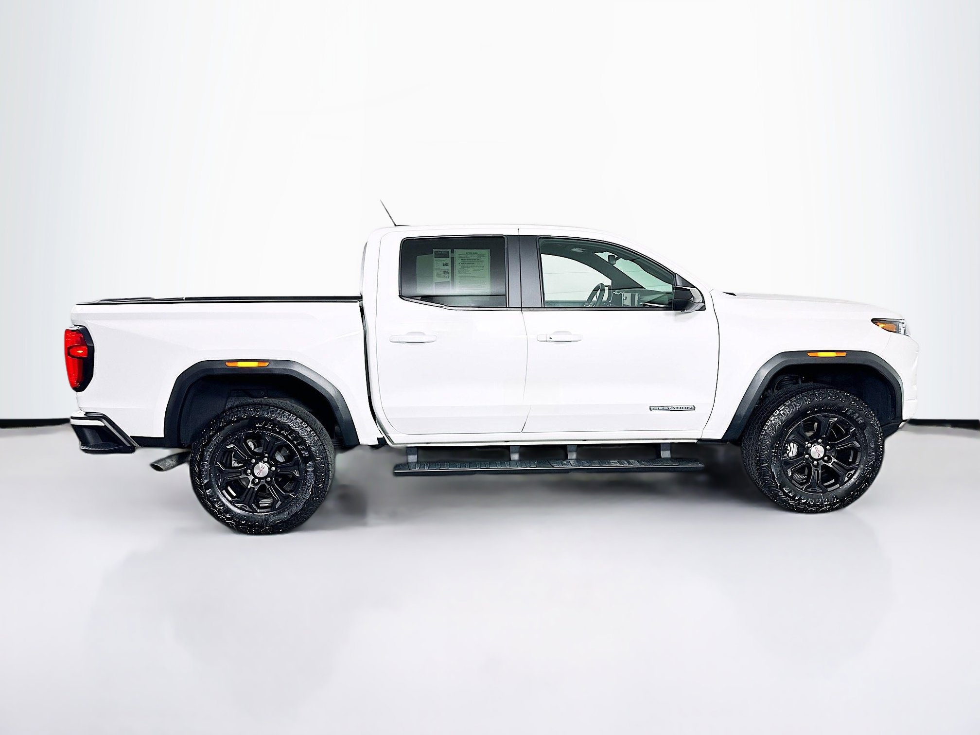 Used 2023 GMC Canyon Elevation w/ Convenience Package image 10