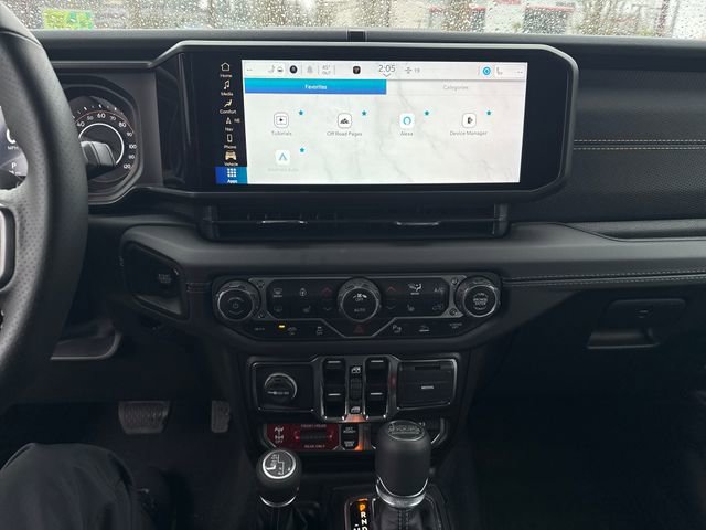 New 2025 Jeep Wrangler Unlimited Rubicon 392 image 22