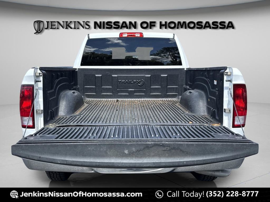 Used 2024 RAM 1500 Classic SLT image 21