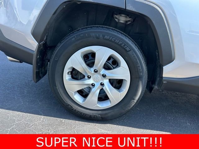 Used 2023 Toyota RAV4 LE image 7