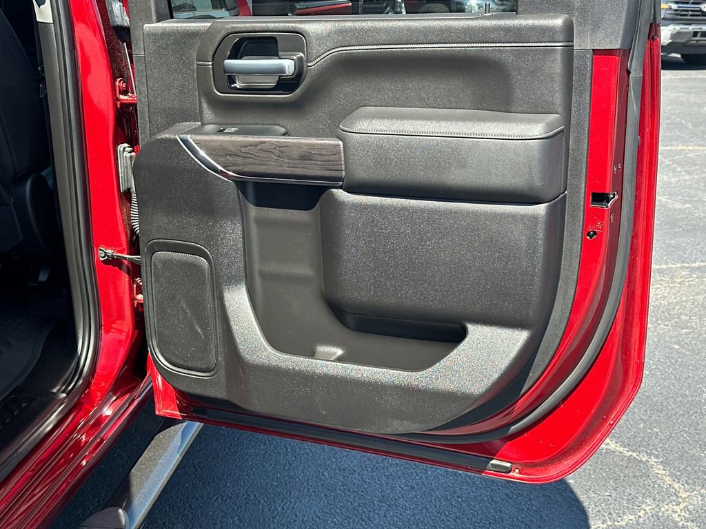 Used 2023 Chevrolet Silverado 2500 LTZ AWD/4WD image 16