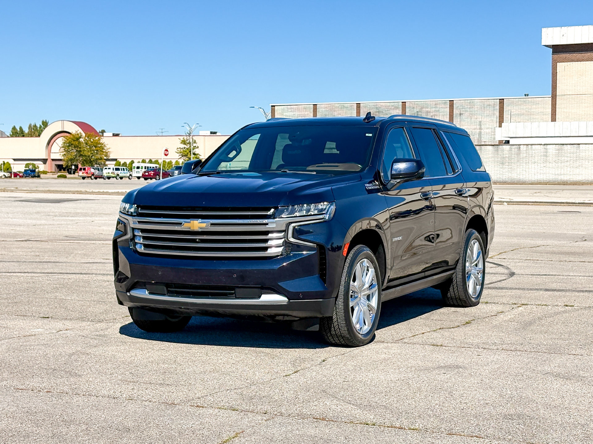 Used 2021 Chevrolet Tahoe High Country RWD image 4