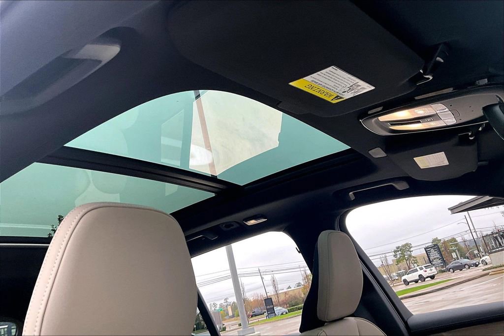 New 2026 Volvo XC90 T8 Core w/ Protection Package Premier image 35