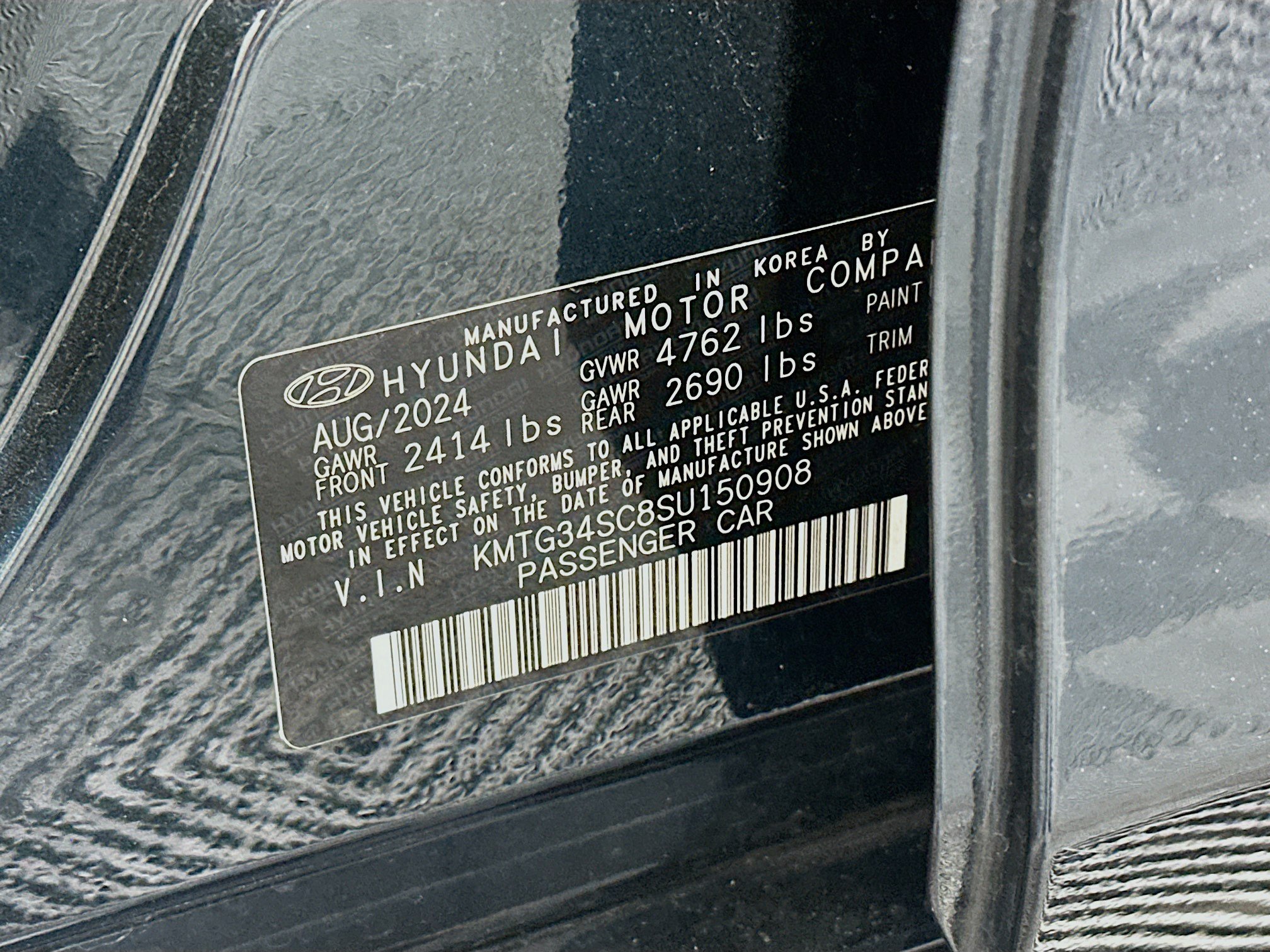 Used 2025 Genesis G70 2.5T RWD image 12