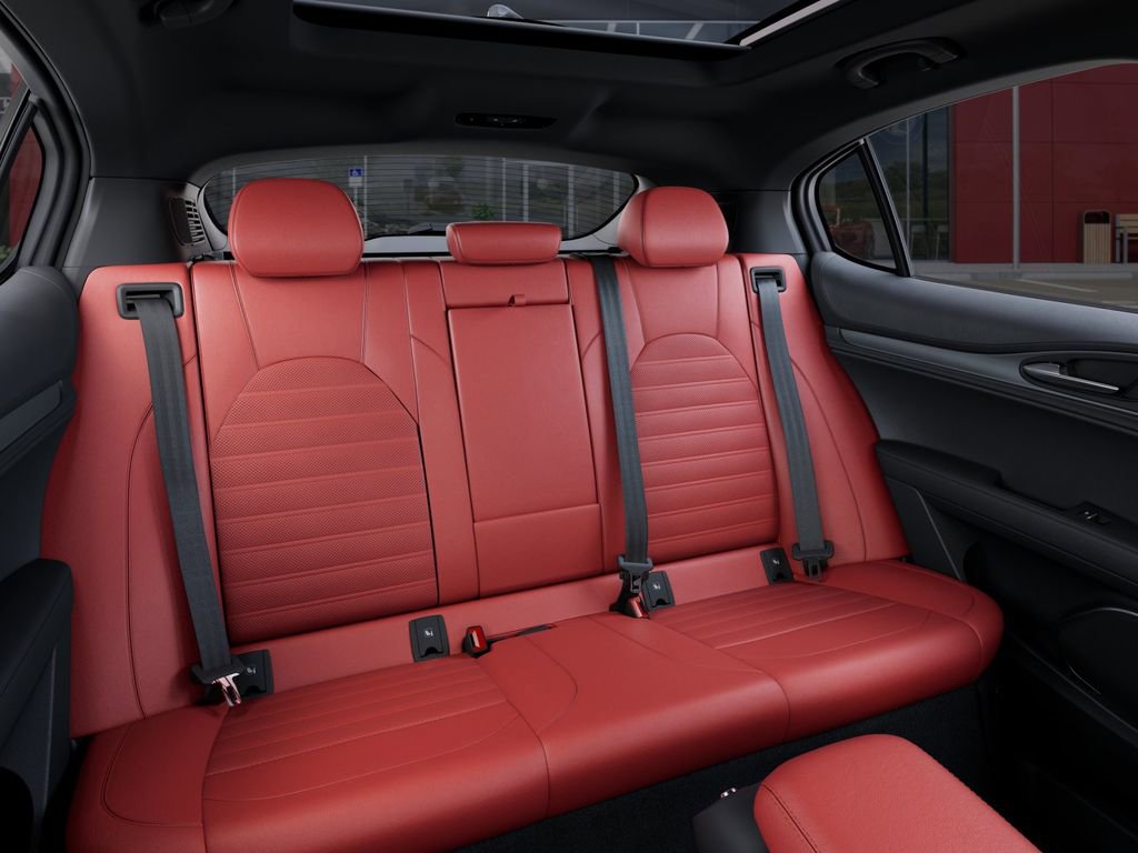 New 2026 Alfa Romeo Stelvio Sprint w/ Convenience Package image 15