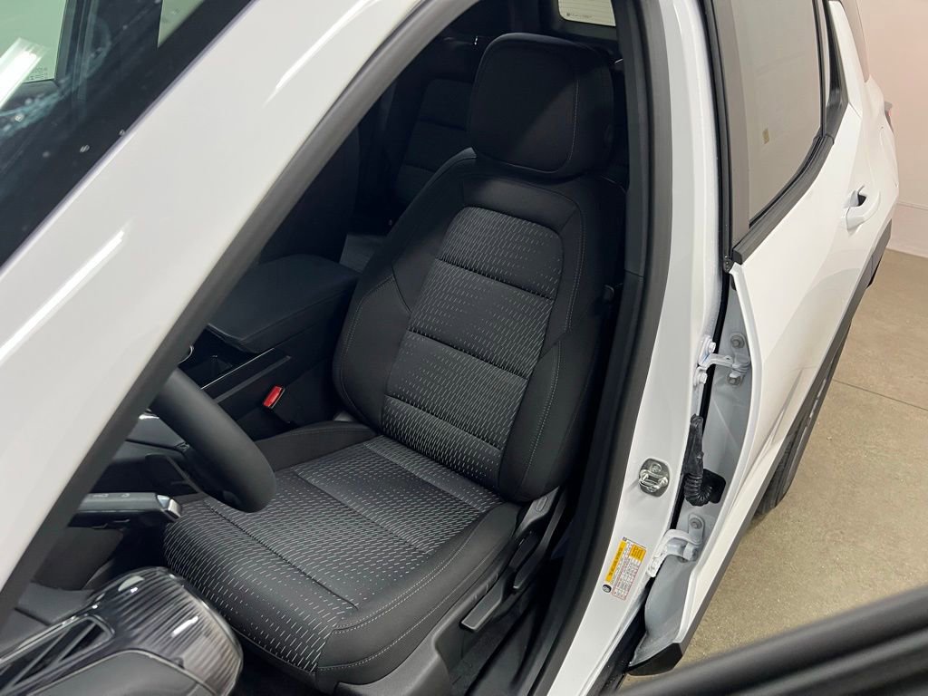 New 2026 Chevrolet Equinox LT image 21