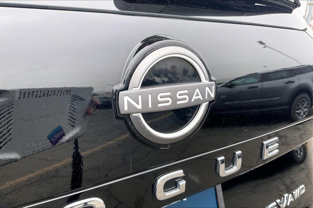 Used 2022 Nissan Rogue SV w/ SV Premium Package AWD/4WD image 31