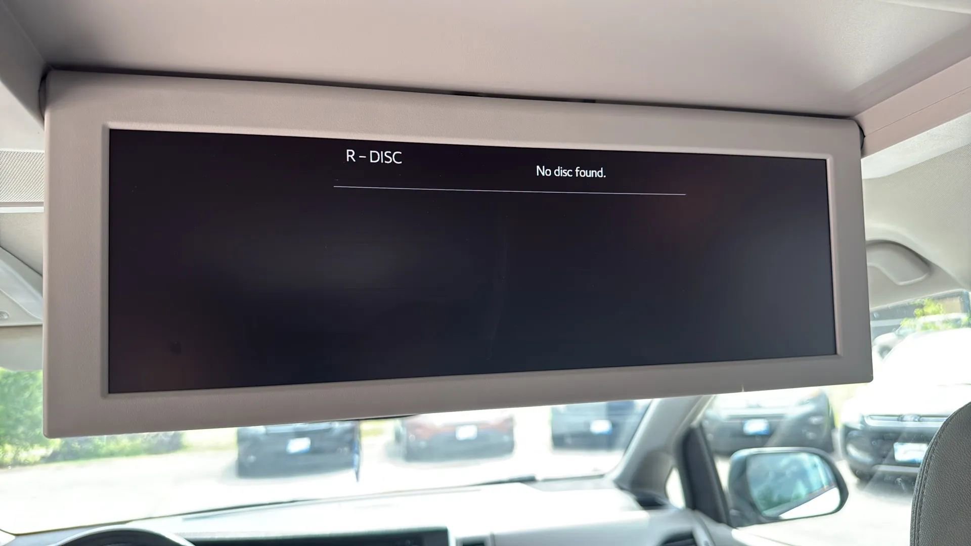 Used 2019 Toyota Sienna XLE image 25