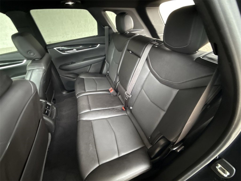 Used 2022 Cadillac XT5 Premium Luxury image 24