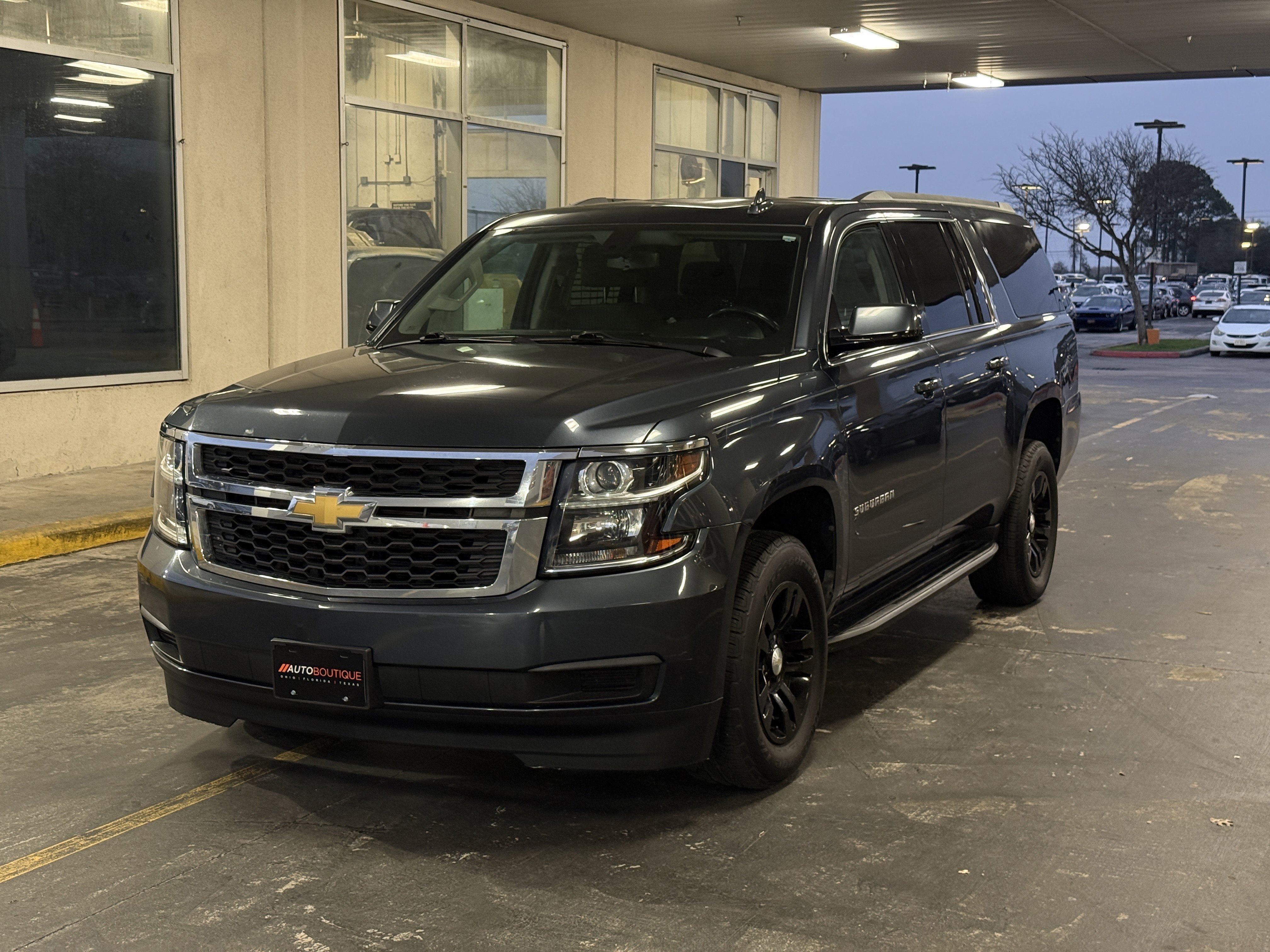 Used 2020 Chevrolet Suburban LS image 5