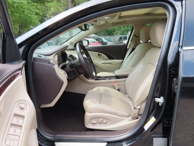Used 2014 Buick LaCrosse Premium w/ Driver Confidence Package FWD image 20