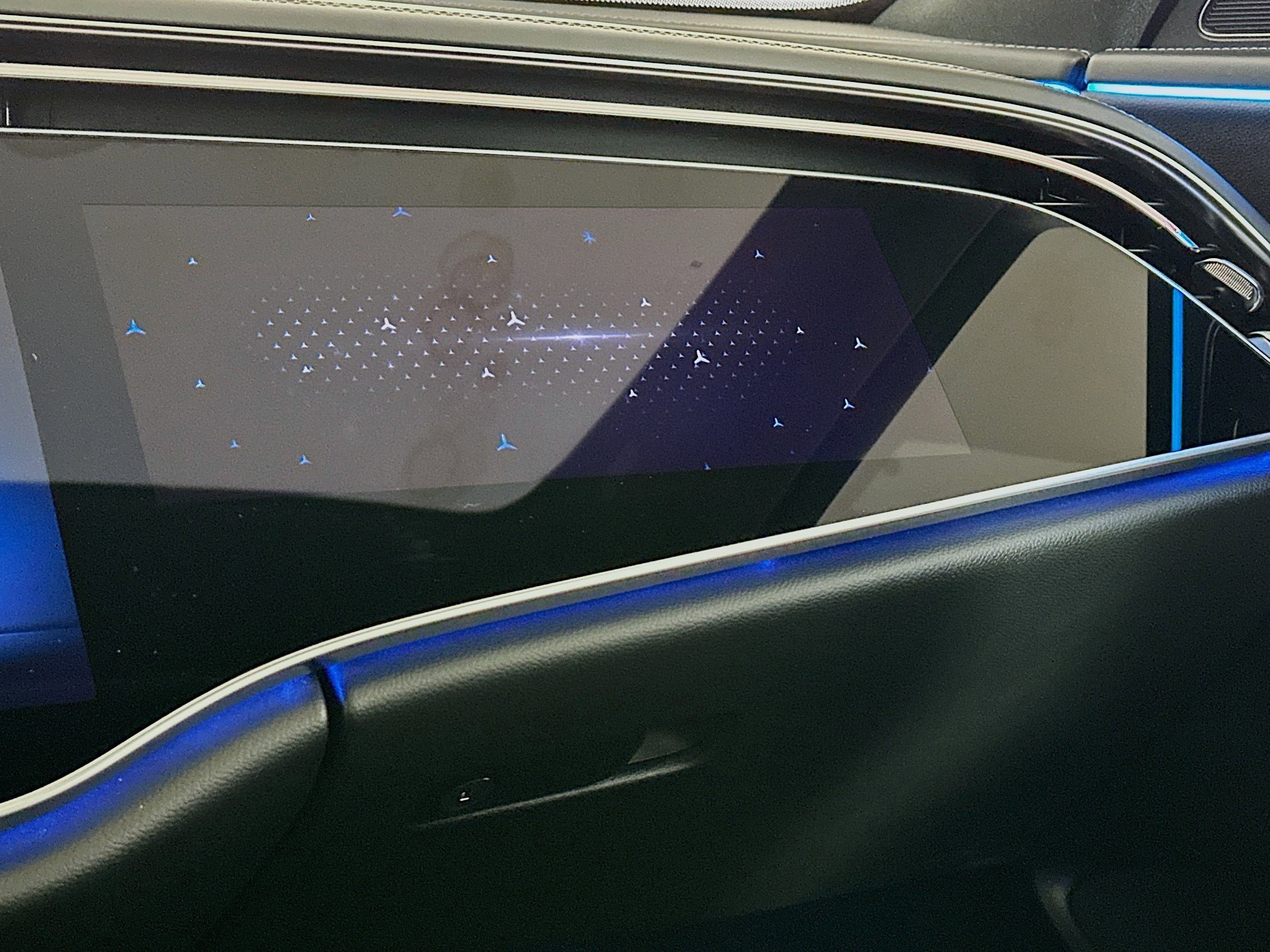 Used 2024 Mercedes-Benz E 350 4MATIC Sedan w/ Airmatic Package image 15