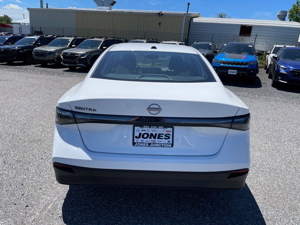 New 2026 Nissan Sentra SV w/ SV Convenience Package FWD image 6