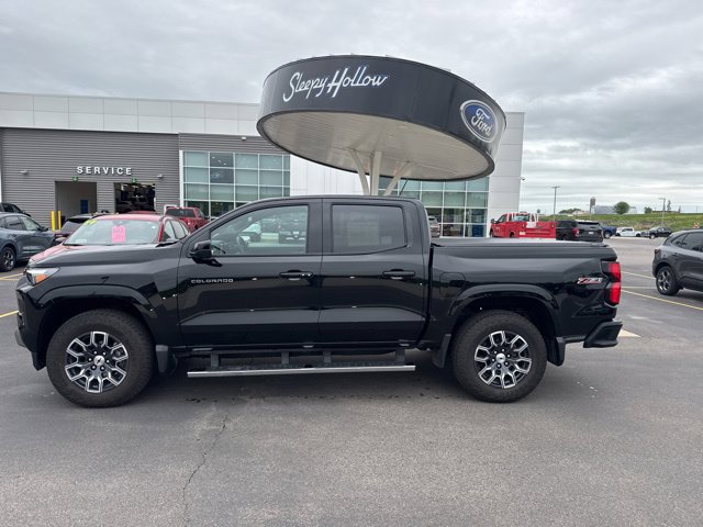 Used 2026 Chevrolet Colorado Z71 w/ Z71 Convenience Package 2 AWD/4WD image 2