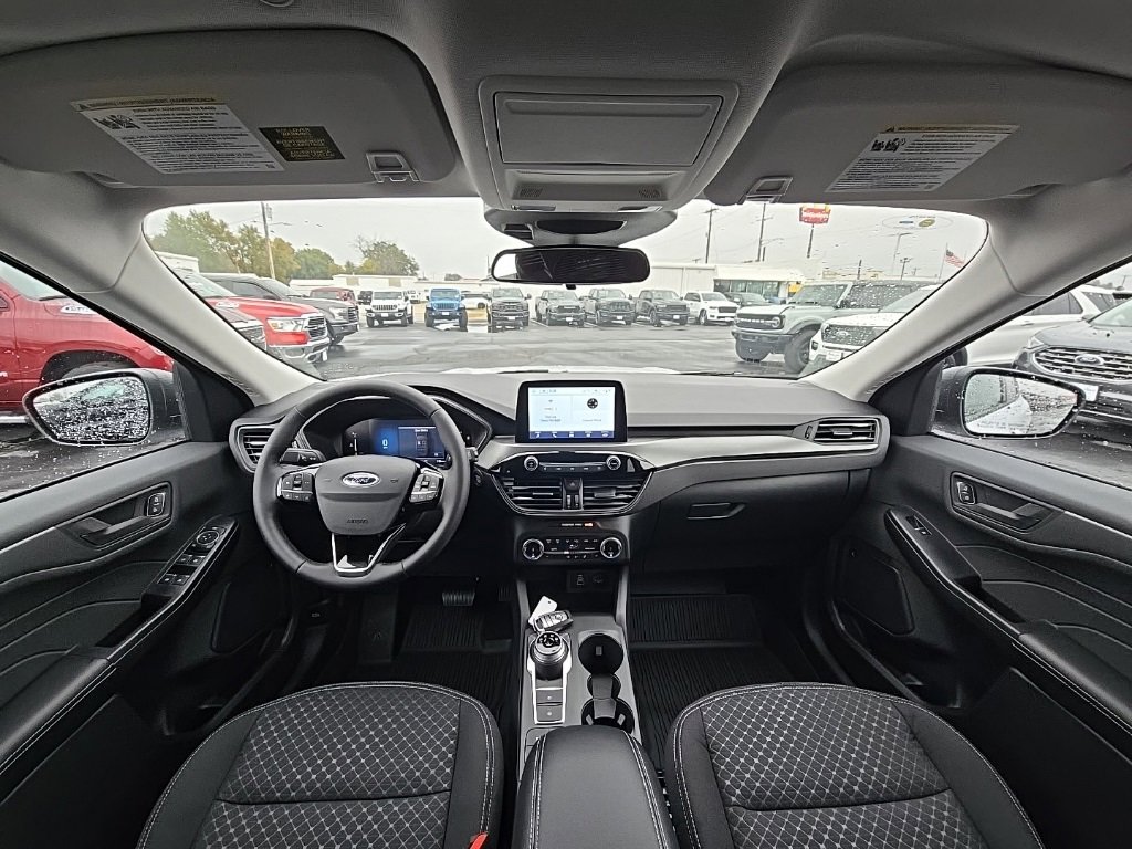 New 2026 Ford Escape Active image 2