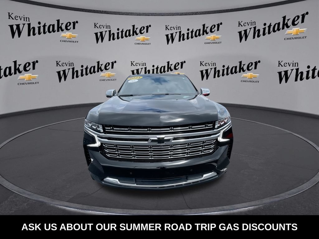 Certified 2021 Chevrolet Suburban Premier w/ Premium Package RWD image 3