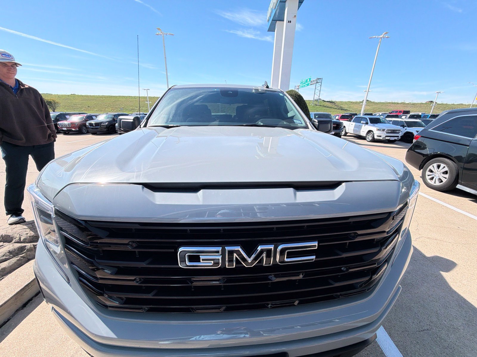 Used 2024 GMC Sierra 1500 Elevation w/ LPO, Elevation Black Package AWD/4WD image 33